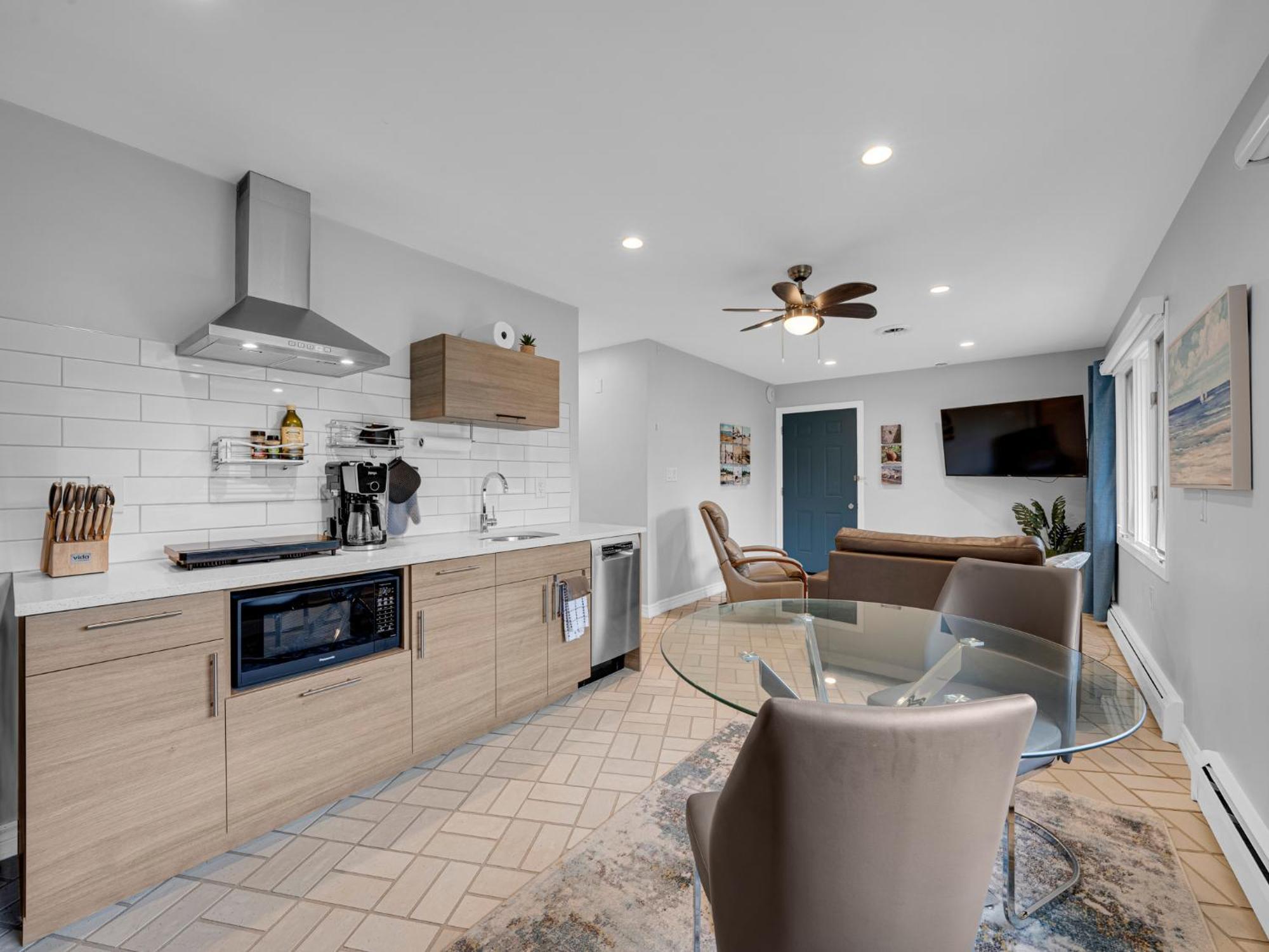 Coastal Suite #1 Cozy Suite #2 - Seacliff Beach Suites Leamington Esterno foto